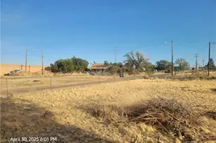 18340 Delicious St, Adelanto, CA 92301 - Photo 21