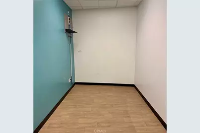 16008 Kamana Road, Apple Valley, CA 92307 - Photo 19