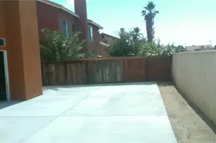 12533 Loma Verde Dr, Victorville, CA 92392 - Photo 11