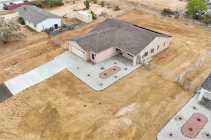 16319 Teton St, Victorville, CA 92395 - Photo 3