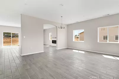 16319 Teton Street, Victorville, CA 92395 - Photo 5