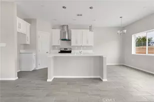 16319 Teton St, Victorville, CA 92395 - Photo 9