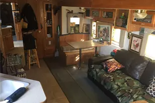 6719 Deep Creek Rd, Apple Valley, CA 92308 - Photo 9