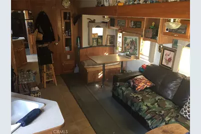 6719 Deep Creek Road, Apple Valley, CA 92308 - Photo 11