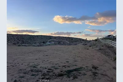 9683 Milpas Drive, Apple Valley, CA 92308 - Photo 9