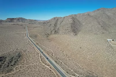 64 Hwy 18, Apple Valley, CA 92307 - Photo 7