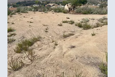 20755 Bentley Drive, Perris, CA 92570 - Photo 11