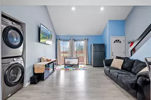 1440 W Edgehill Rd, San Bernardino, CA 92405 - Photo 13