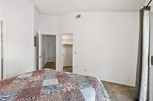 19135 Palo Verde Dr, Apple Valley, CA 92308 - Photo 9