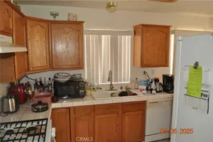 11584 Oak St, Apple Valley, CA 92308 - Photo 7