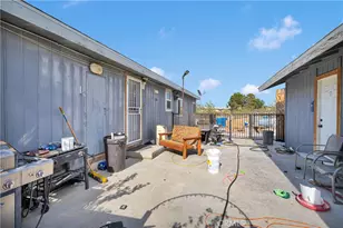 9125 Visalia Ave, Lucerne Valley, CA 92356 - Photo 23