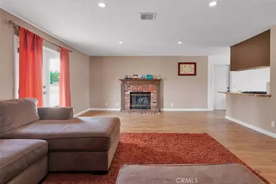 8960 Buckthorn Avenue, Hesperia, CA 92345 - Photo 7