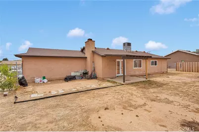 8960 Buckthorn Avenue, Hesperia, CA 92345 - Photo 31