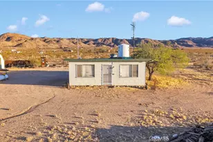 5457 Larrea Rd, Landers, CA 92285 - Photo 3