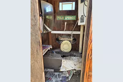 5457 Larrea Road, Landers, CA 92285 - Photo 13