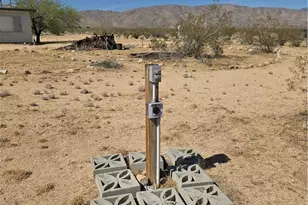 5457 Larrea Rd, Landers, CA 92285 - Photo 11