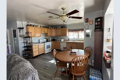 8625 C Avenue, Hesperia, CA 92345 - Photo 5