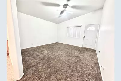 12733 Appian Avenue, Victorville, CA 92395 - Photo 17