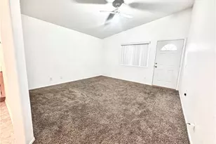 12733 Appian Ave, Victorville, CA 92395 - Photo 17