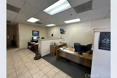 17200 Jasmine Street, Victorville, CA 92395 - Photo 15