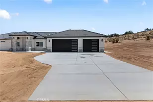 10125 Bella Vista St, Apple Valley, CA 92308 - Photo 41