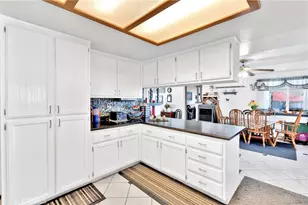 13237 Smoke Tree Rd, Victorville, CA 92392 - Photo 15