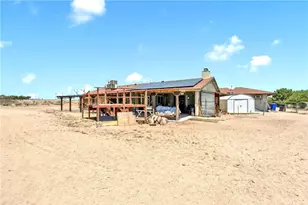 13237 Smoke Tree Rd, Victorville, CA 92392 - Photo 35