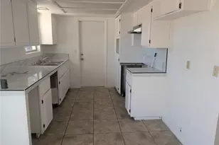 9383 11th Ave, Hesperia, CA 92345 - Photo 17