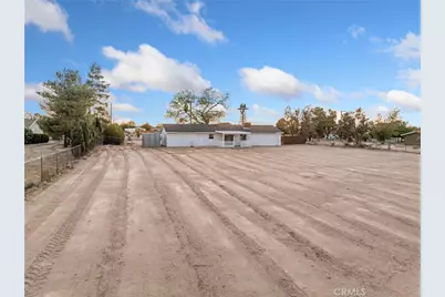 9383 11th Avenue, Hesperia, CA 92345 - Photo 5