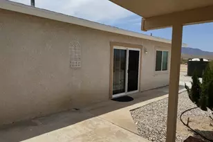 36160 Palm Rd, Lucerne Valley, CA 92356 - Photo 17