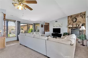 19678 Red Feather Rd, Apple Valley, CA 92307 - Photo 9