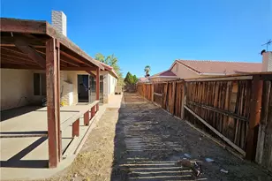 10966 Willow Ln, Adelanto, CA 92301 - Photo 19