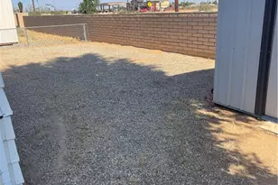 22601 Bear Valley Rd, Apple Valley, CA 92308 - Photo 23