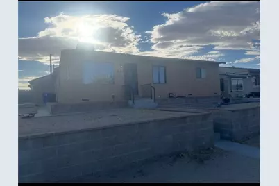 660 Kathleen Drive, Barstow, CA 92311 - Photo 1
