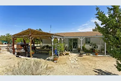 1895 Barkley Ranch Road, Pinon Hills, CA 92372 - Photo 21