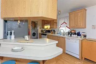 1895 Barkley Ranch Rd, Pinon Hills, CA 92372 - Photo 9