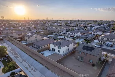 14335 Plymouth Street, Hesperia, CA 92344 - Photo 43