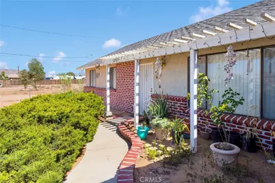 22035 Pahute Road, Apple Valley, CA 92308 - Photo 3