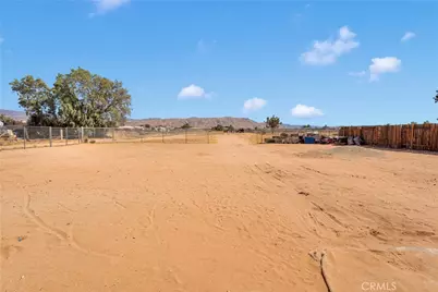 22035 Pahute Road, Apple Valley, CA 92308 - Photo 27