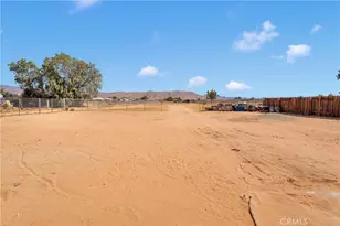 22035 Pahute Rd, Apple Valley, CA 92308 - Photo 27