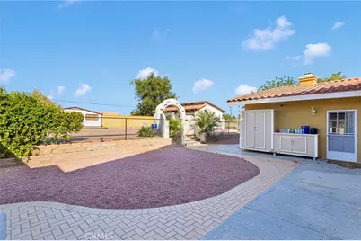 15023 Genesee Road, Apple Valley, CA 92307 - Photo 45