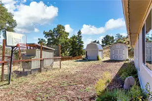 17500 High Gun Dr, Tehachapi, CA 93561 - Photo 5