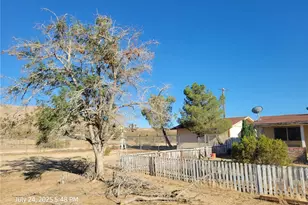 27177 Cahuilla Rd, Apple Valley, CA 92307 - Photo 3