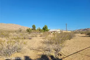 27177 Cahuilla Rd, Apple Valley, CA 92307 - Photo 15