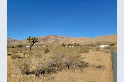 27177 Cahuilla Road, Apple Valley, CA 92307 - Photo 21