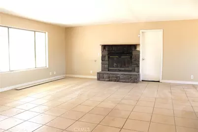 13933 Quinnault Road, Apple Valley, CA 92307 - Photo 5