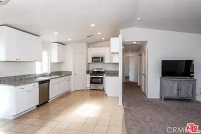 33393 El Dorado Drive, Lucerne Valley, CA 92356 - Photo 9