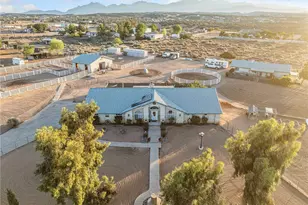 6370 Fremontia St, Hesperia, CA 92344 - Photo 1