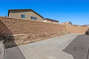 3719 W Vinas Ln, San Bernardino, CA 92407 - Photo 27