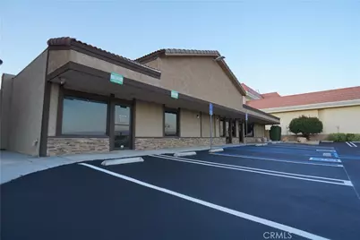 18270 Siskiyou Road, Apple Valley, CA 92307 - Photo 5